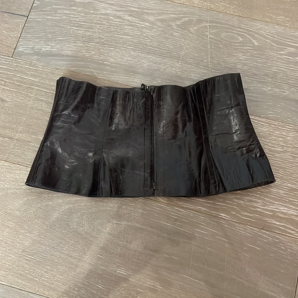 Jose Sanchez brown leather corset belt with back zipper - Picture 2 of 3
